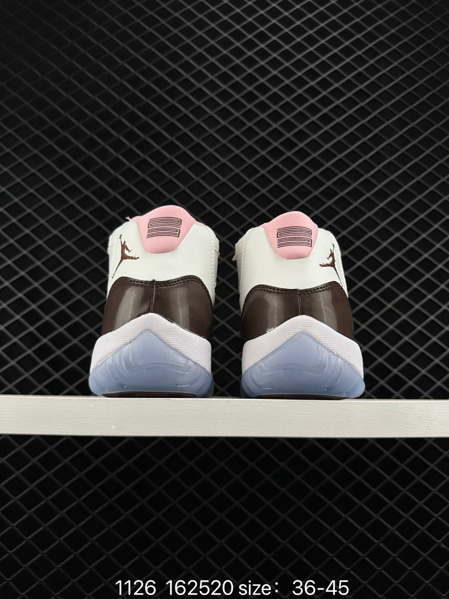 Air Jordan 11 “Concord”